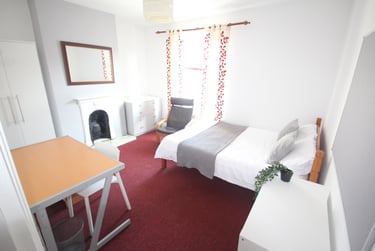 4 bed house, Percy Road, Southsea, Portsmouth, PO40BH - Image 4