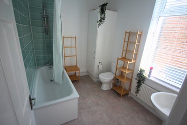 4 bed house, Fawcett Road (Popular Student Road), University of portsmouth, Portsmouth, PO40DH - Image 10