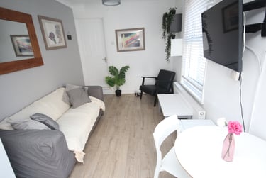 5 bed house, Francis Ave, Near university, Portsmouth, PO40HL - Image 4