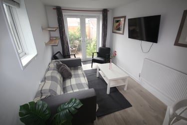 5 bed house, Harold Road (All DOUBLE BEDROOMS), Near university, Portsmouth, PO40LS - Image 2