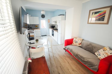 5 bed house, Francis Ave, Near university, Portsmouth, PO40HL - Image 1