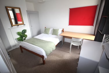 5 bed house, Francis Ave, Near university, Portsmouth, PO40HL - Image 5