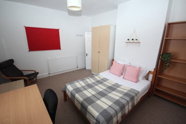 5 bed house, Fawcett Road (Popular Student Road), University of portsmouth, Portsmouth, PO40DP - Image 7