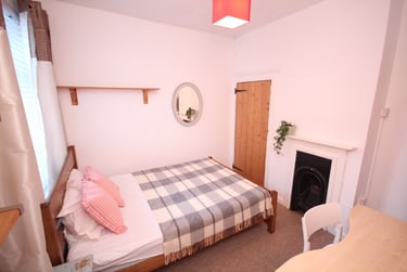 4 bed house, Fawcett Road (Popular Student Road), University of portsmouth, Portsmouth, PO40DH - Image 9