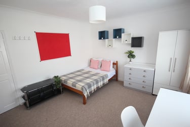 5 bed house, Jessie Road, Near university, Portsmouth, PO40EN - Image 5