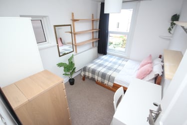 4 bed house, Lawson Road (ALL DOUBLE BEDROOMS), Southsea, Portsmouth, PO51SE - Image 8