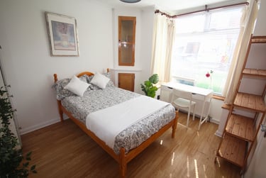 4 bed house, Fawcett Road (Popular Student Road), University of portsmouth, Portsmouth, PO40DH - Image 9