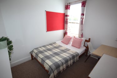 4 bed house, Jessie Road (ALL DOUBLE BEDROOMS), Southsea, Portsmouth, PO40EW - Image 6