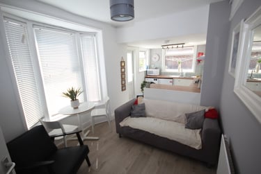 4 bed house, Jessie Road (ALL DOUBLE BEDROOMS), Southsea, Portsmouth, PO40EW - Image 4