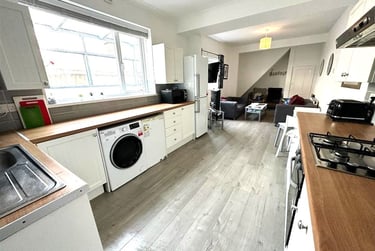 5 bed house, Jessie Road (Popular Student Road), Near university, Portsmouth, PO40EL - Image 4