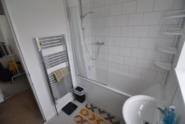4 bed house, Stoke Hill, Mount Pleasant, Exeter, EX47DW - Image 7