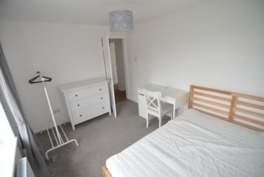 4 bed house, Stoke Hill, Mount Pleasant, Exeter, EX47DW - Image 10