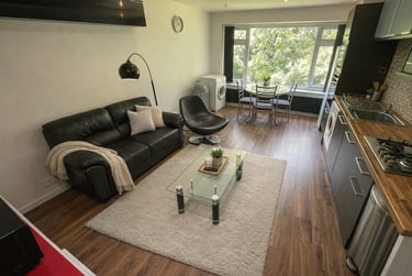 3 bed flat, The Poplars, Headingley, Leeds, LS62BT - Image 4