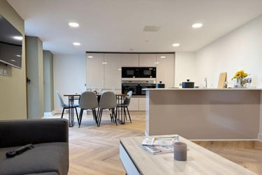 1 bed flat, Oldham Place, City Centre, Liverpool, L12TD - Image 2