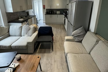 6 bed house, Alfred Street, Plasnewydd, Cardiff, CF244TY - Image 6