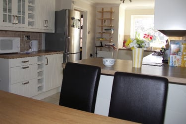 3 bed house, Herald Close, Beeston, Nottingham, NG92DW - Image 1