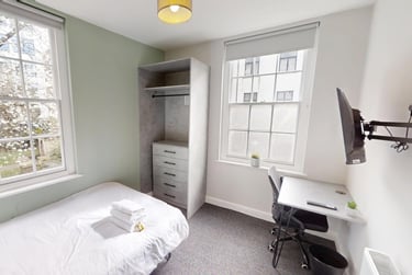 5 bed flat, Cheltenham Road, Cotham, Bristol, BS65RB - Image 8