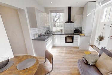 5 bed flat, Cheltenham Road, Cotham, Bristol, BS65RB - Image 4