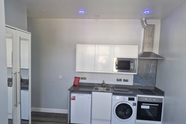 1 bed studio, Brearley Street, Aston, Birmingham, B193XJ - Image 5