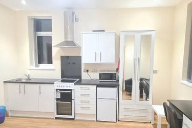 1 bed studio, Raglan Road, Edgbaston, Birmingham, B57RA - Image 7