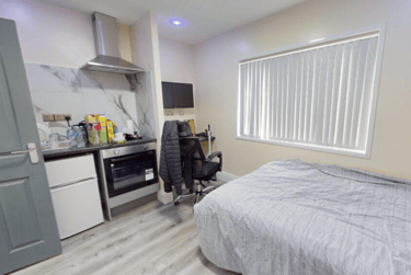 1 bed studio, Constance Road, Balsall Heath, Birmingham, B57RB - Image 1