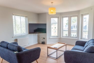 2 bed flat, Olympian Court, Layerthorpe, York, YO103UA - Image 2