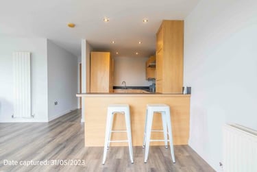 2 bed flat, Olympian Court, Layerthorpe, York, YO103UA - Image 6