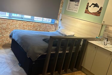 1 bed studio, Millstone Lane, Highfields, Leicester, LE15BX - Image 1