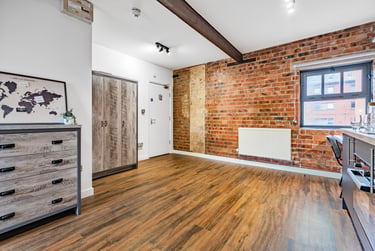 1 bed studio, Holmes Road, West End, Lincoln, LN11RF - Image 3