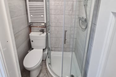 6 bed house, St. Aldwyn Road, City Centre, Gloucester, GL14RD - Image 1