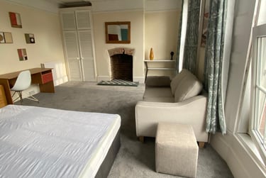 8 bed house, Kingsholm Road, Kingsholm, Gloucester, GL13BB - Image 12
