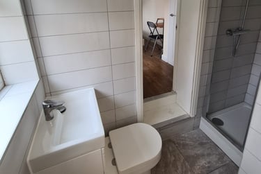 6 bed house, St. Aldwyn Road, City Centre, Gloucester, GL14RD - Image 3