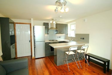 3 bed flat, Old Lansdowne Road, West Didsbury, Manchester, M202NU - Image 3