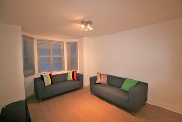 2 bed flat, Hadfield Close, Victoria Park, Manchester, M145LY - Image 4