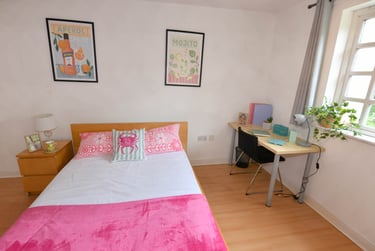 2 bed flat, Hadfield Close, Victoria Park, Manchester, M145LY - Image 9