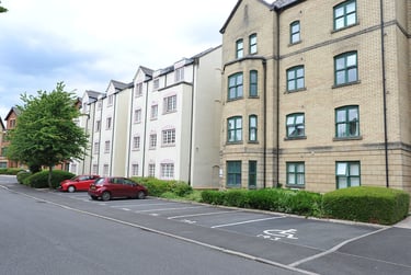2 bed flat, Hadfield Close, Victoria Park, Manchester, M145LY - Image 1