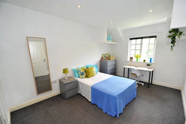2 bed flat, Hadfield Close, Victoria Park, Manchester, M145LY - Image 8