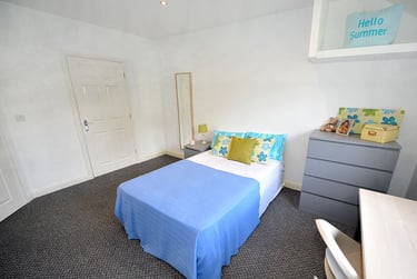 2 bed flat, Hadfield Close, Victoria Park, Manchester, M145LY - Image 9