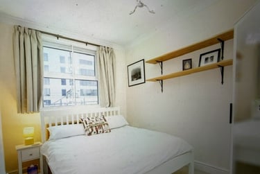 2 bed flat, Royal Mint Street, Aldgate, London, E18LG - Image 10
