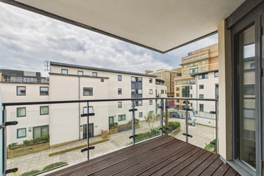 2 bed house, West Street, City Centre, Brighton, BN12RP - Image 2