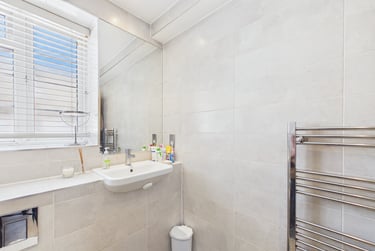 1 bed flat, Western Road, City Centre, Brighton, BN12AJ - Image 9