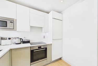1 bed flat, Western Road, City Centre, Brighton, BN12AJ - Image 7