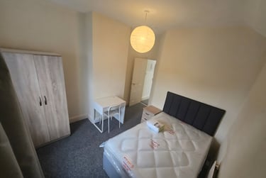 7 bed house, Fishponds Road, Fishponds, Bristol, BS163XA - Image 4