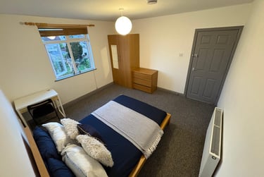 5 bed house, Seventh Avenue, Northville, Bristol, BS70QD - Image 1
