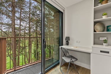 1 bed studio, Hanger Lane, Acton, London, W52JH - Image 2