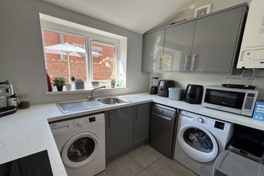 6 bed house, Talworth Street, Plasnewydd, Cardiff, CF243EH - Image 4