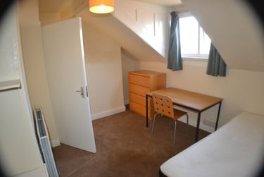 4 bed house, Winfield Terrace, Woodhouse, Leeds, LS29BD - Image 15