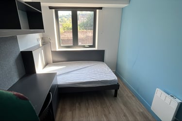 1 bed flat, Lower Bristol Road, Twerton, Bath, BA21FH - Image 5