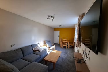 6 bed house, Hill Park Crescent, Greenbank, Plymouth, PL48JP - Image 2