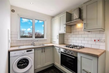 2 bed house, Shuna Street, Maryhill, Glasgow, G209ES - Image 1
